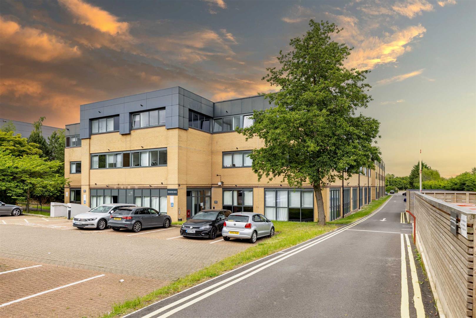 1 bed property in Capital Drive, Milton Keynes